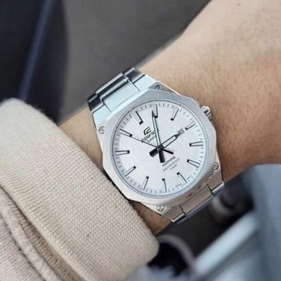 Casio EDIFICE EFB-108D-7AVUEF 253 фото