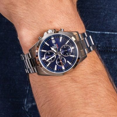 Casio EDIFICE Classic EFV-560D-2AVUEF 262 фото