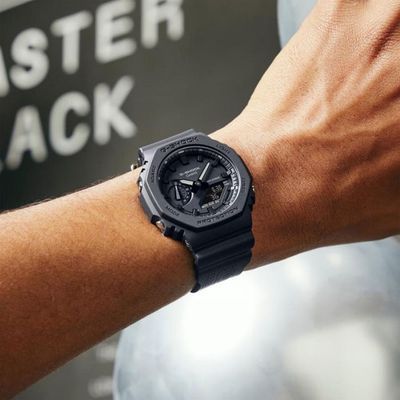 Casio G-SHOCK Classic GA-2140RE-1AER 231 фото